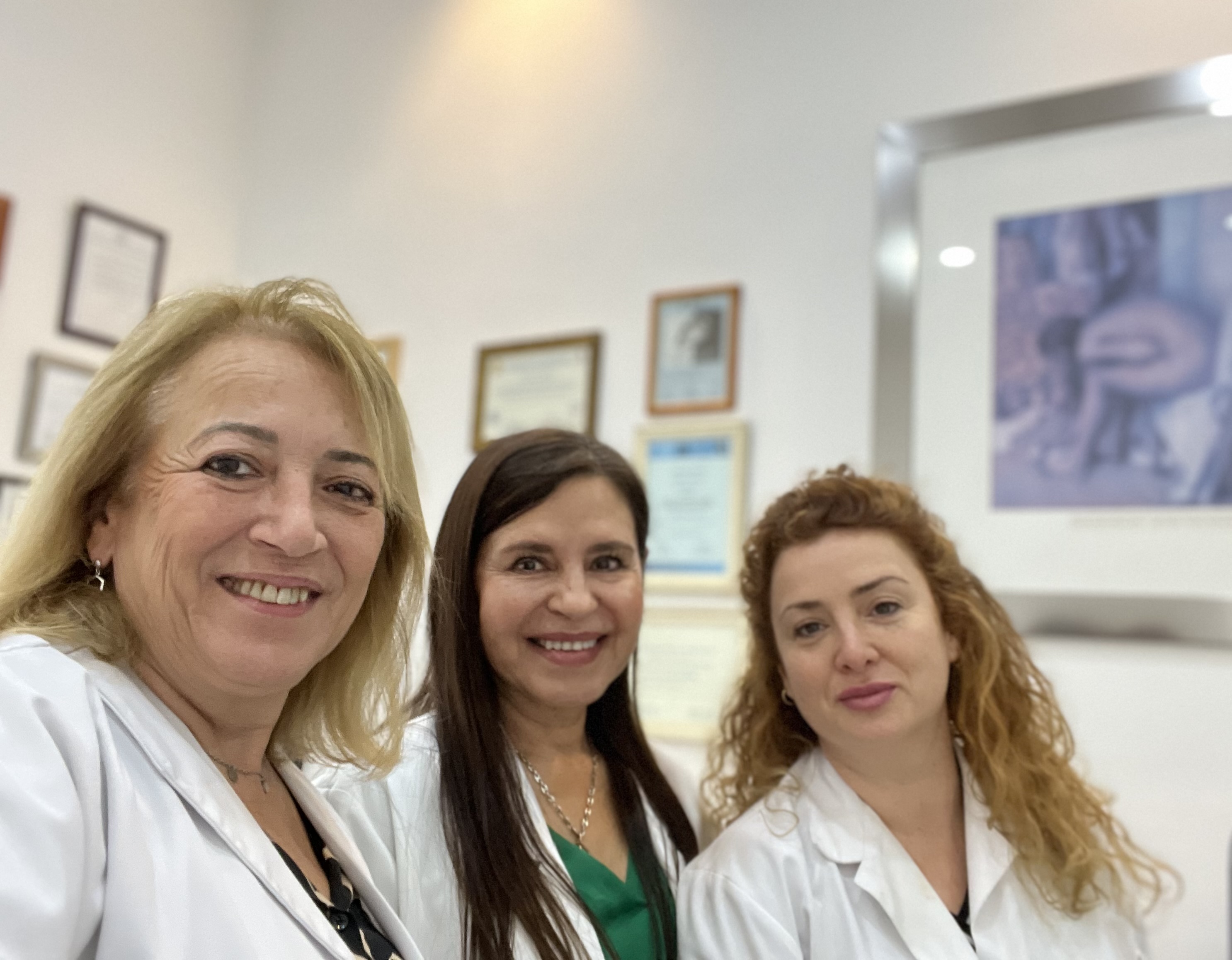 Equipo de Cirugía Estética Larrarte en la clínica de Madrid